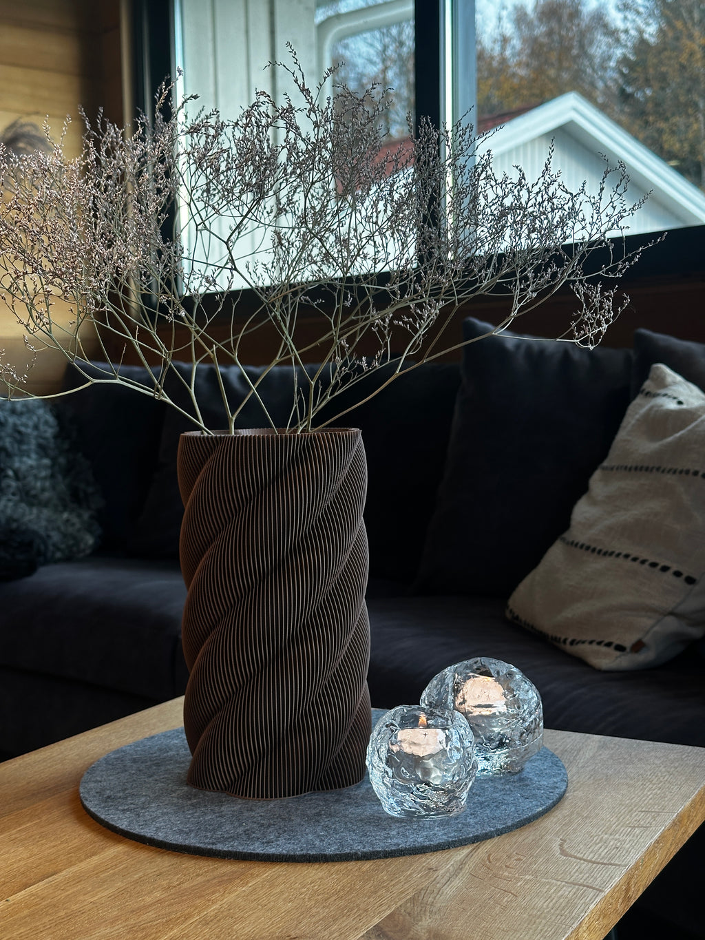 Ribbed Flow Vase L