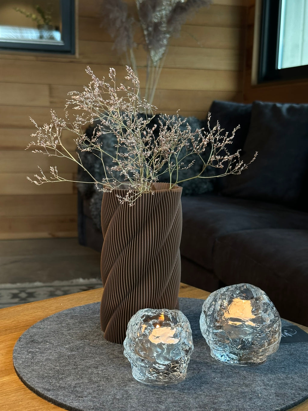 Ribbed Flow Vase M